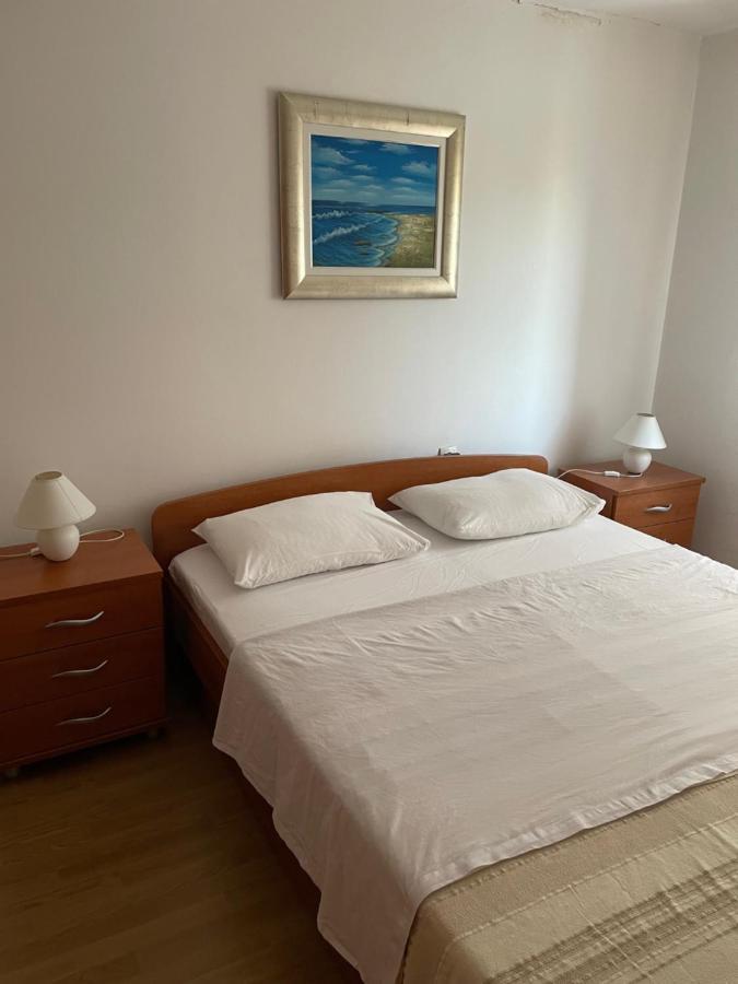 Holiday Home Noeli & Diego Karlobag Exterior foto